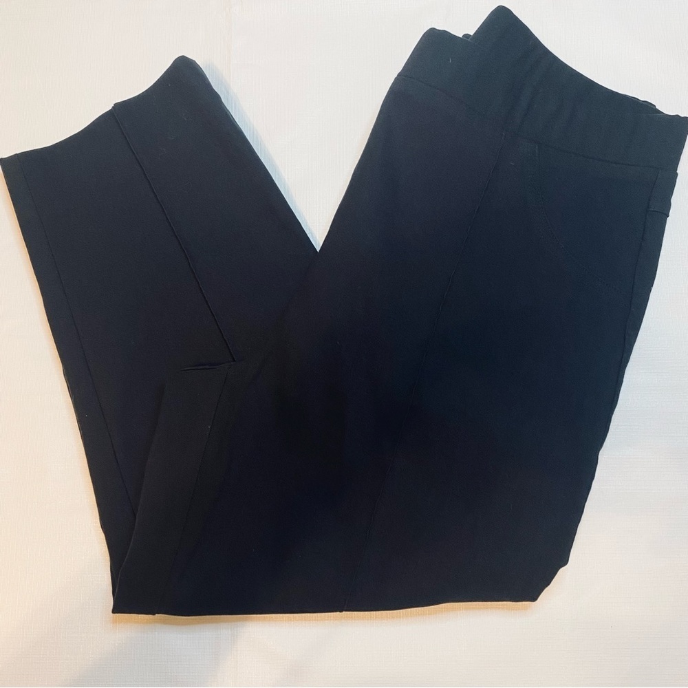 Joseph Ribkoff Black Cropped Pants with Gold Printed Logo - Picture 2 of 6